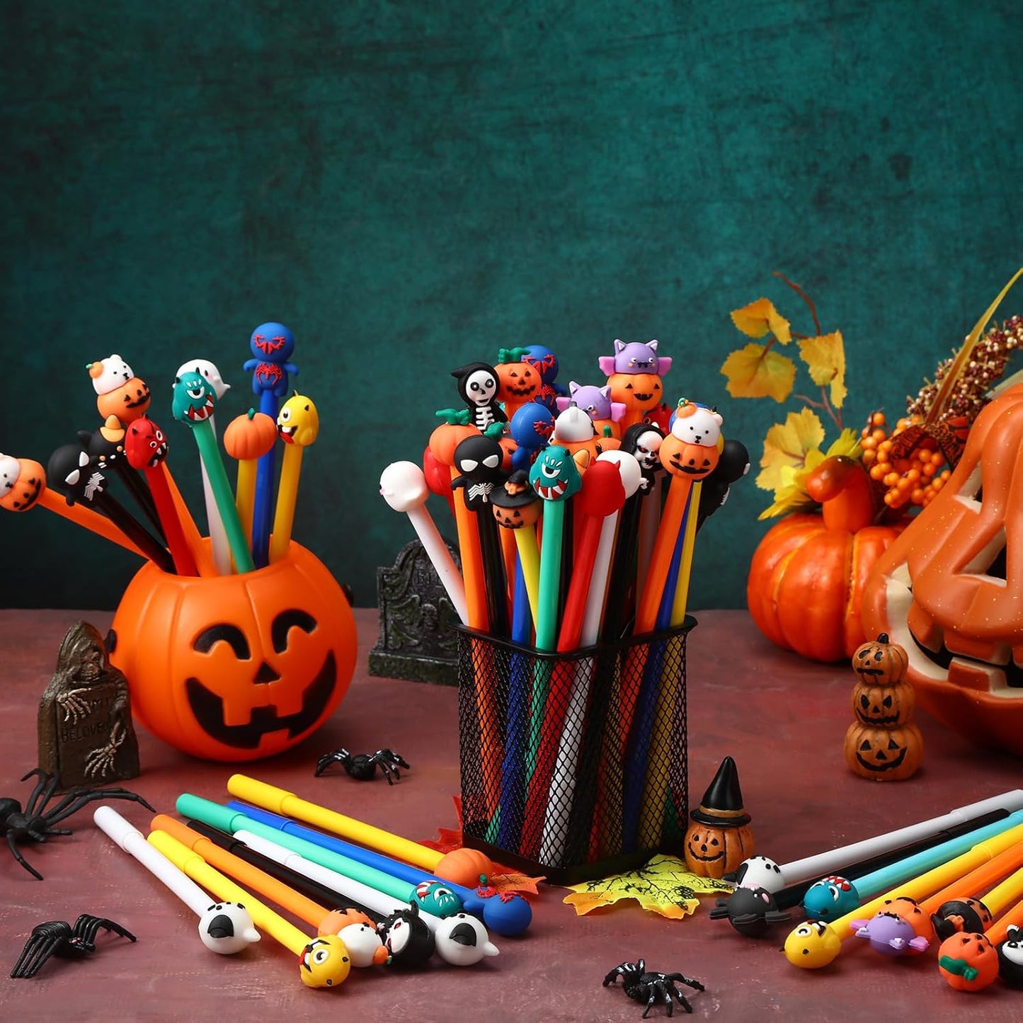 120 Pieces Halloween Pens Pumpkin Skull Bat RollerBall Gel Ink Pens Cute Cartoon 0.5 MM Bulk Pens for Student Stationery Office School Halloween Party Favors Supplies